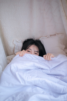 把草莓放里面榨成汁不能掉